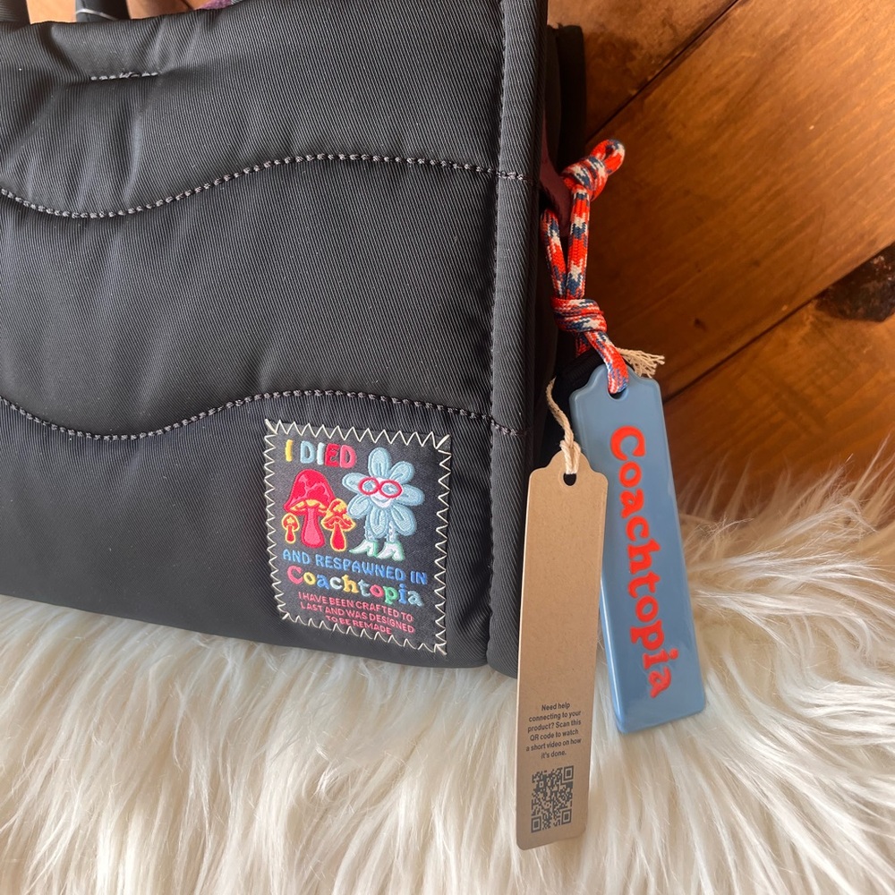 NWT!! Coachtopia Loop Mini Tote - Picture 2 of 6